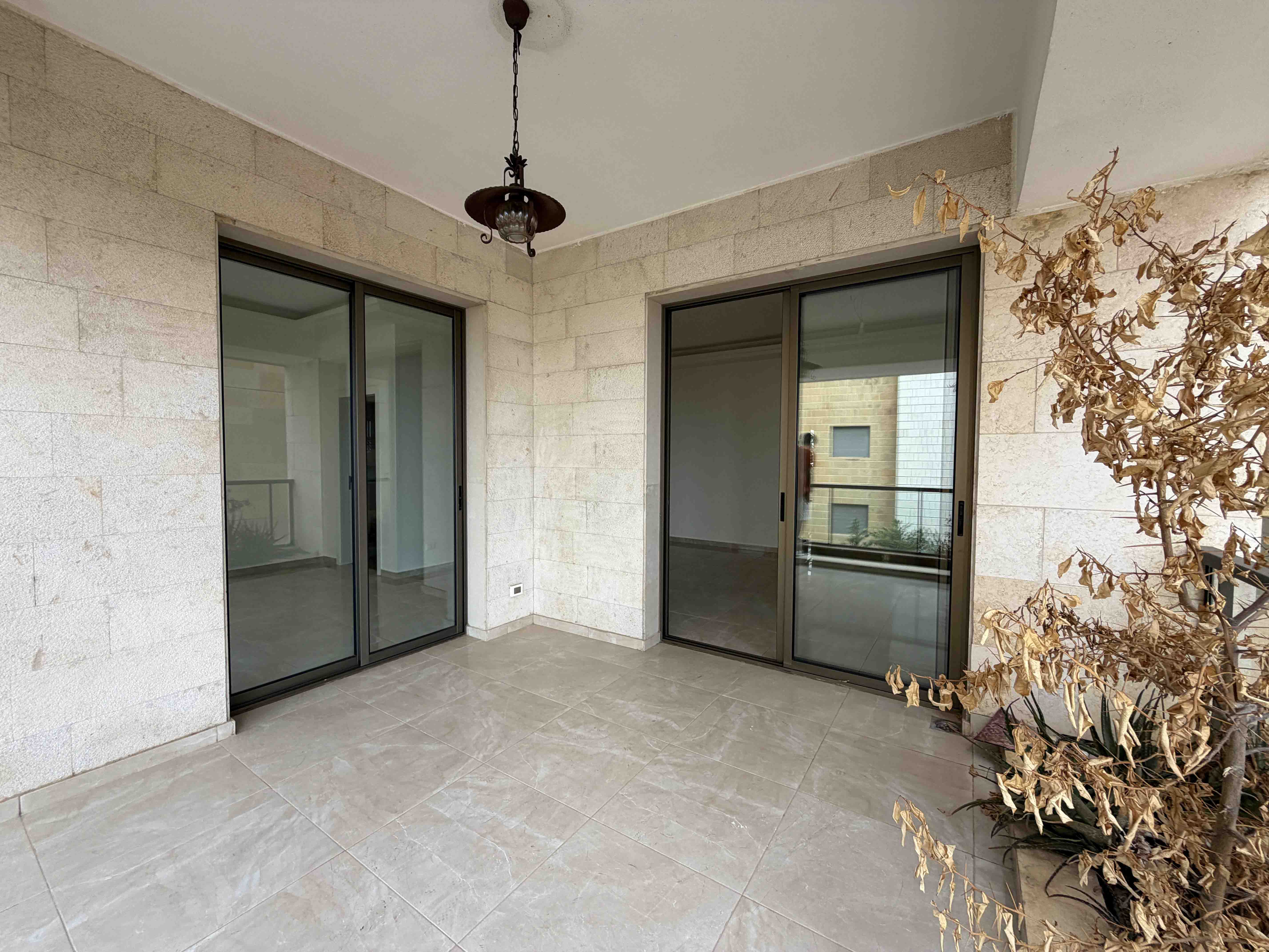 3 bedroom apartment in jbeil for $800