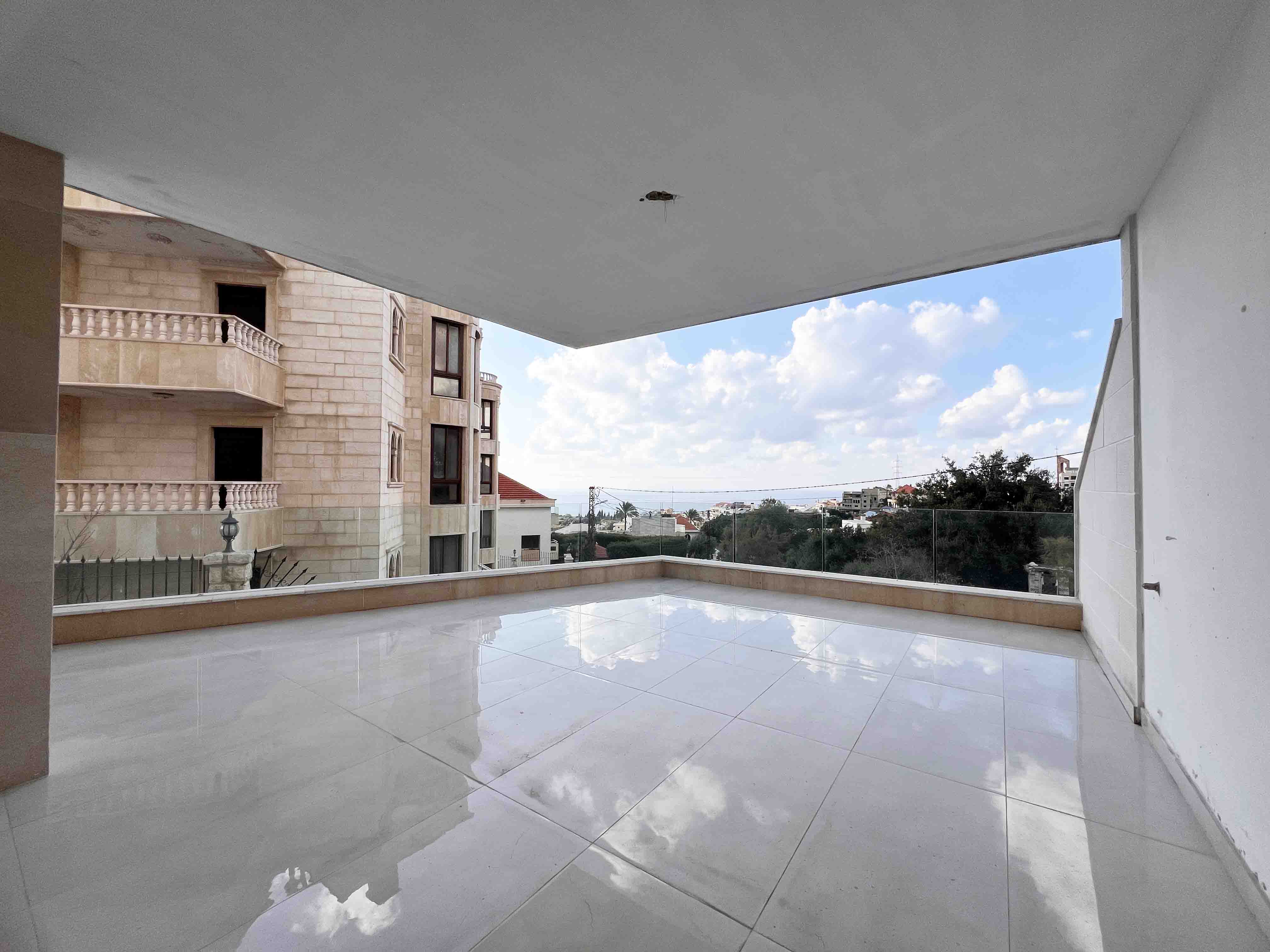 apartment for sale in hboub