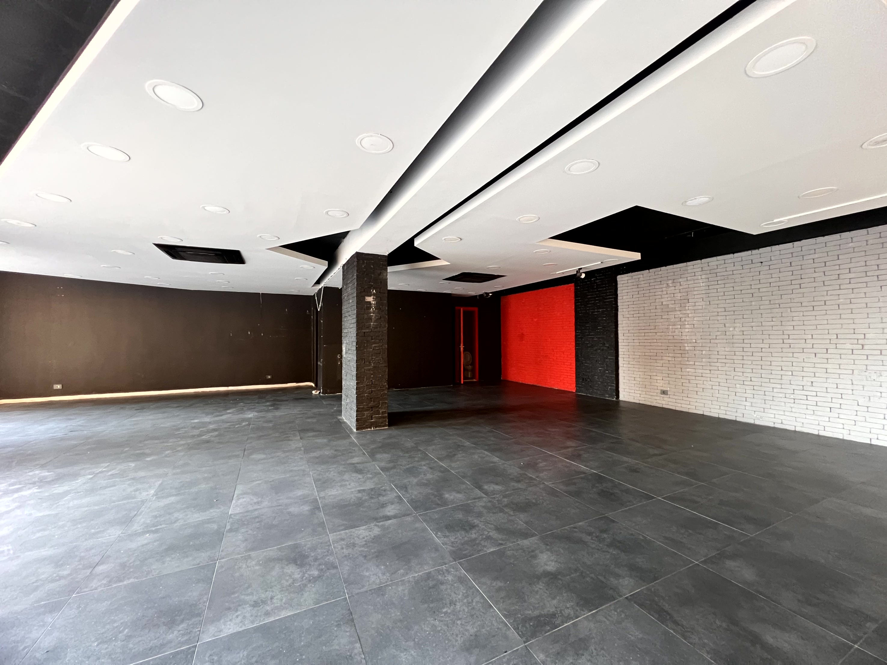 shop for rent in jbeil
