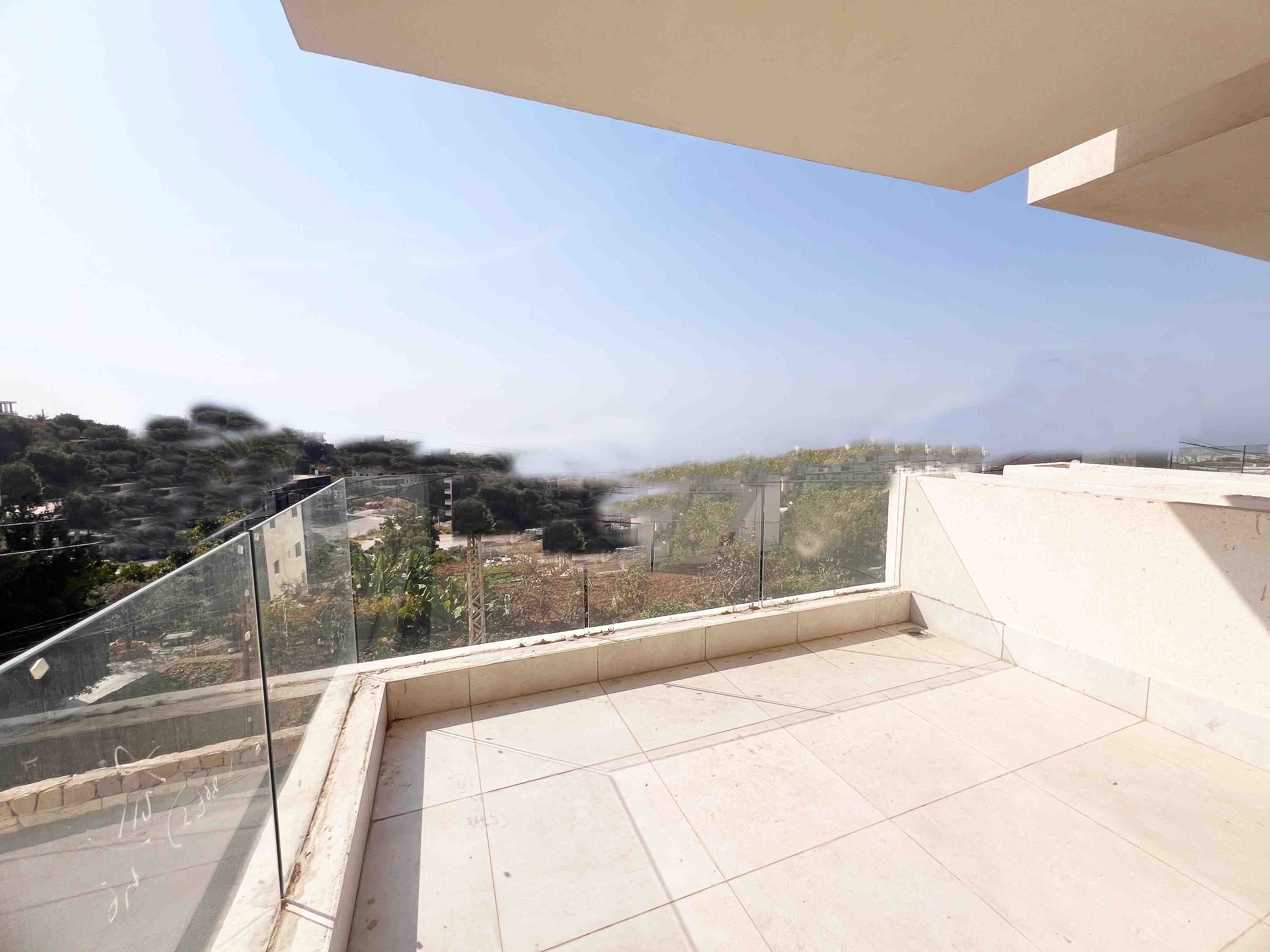 2 bedroom apartment in jbeil for $159500