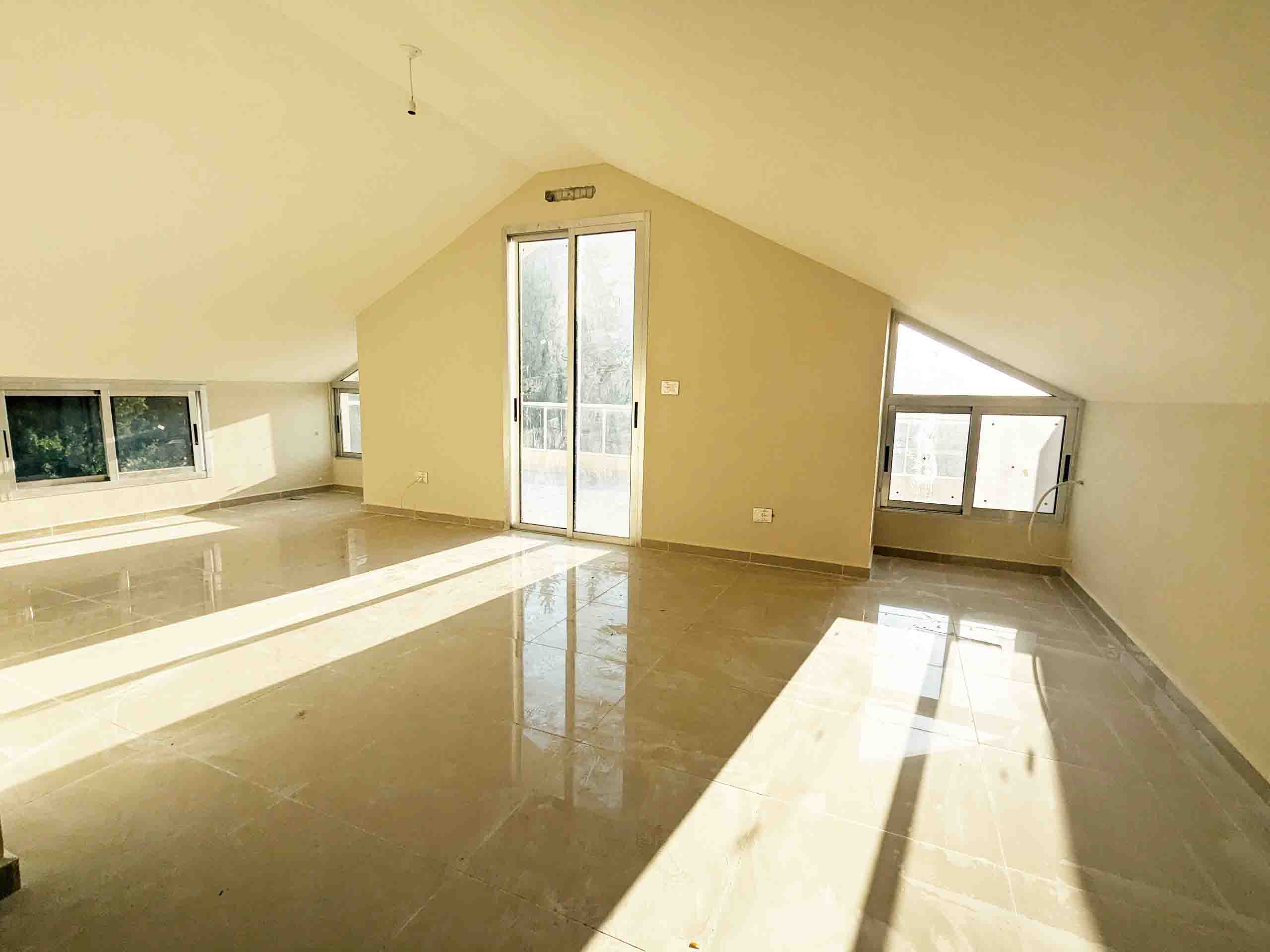 3 bedroom apartment in jbeil for $160000