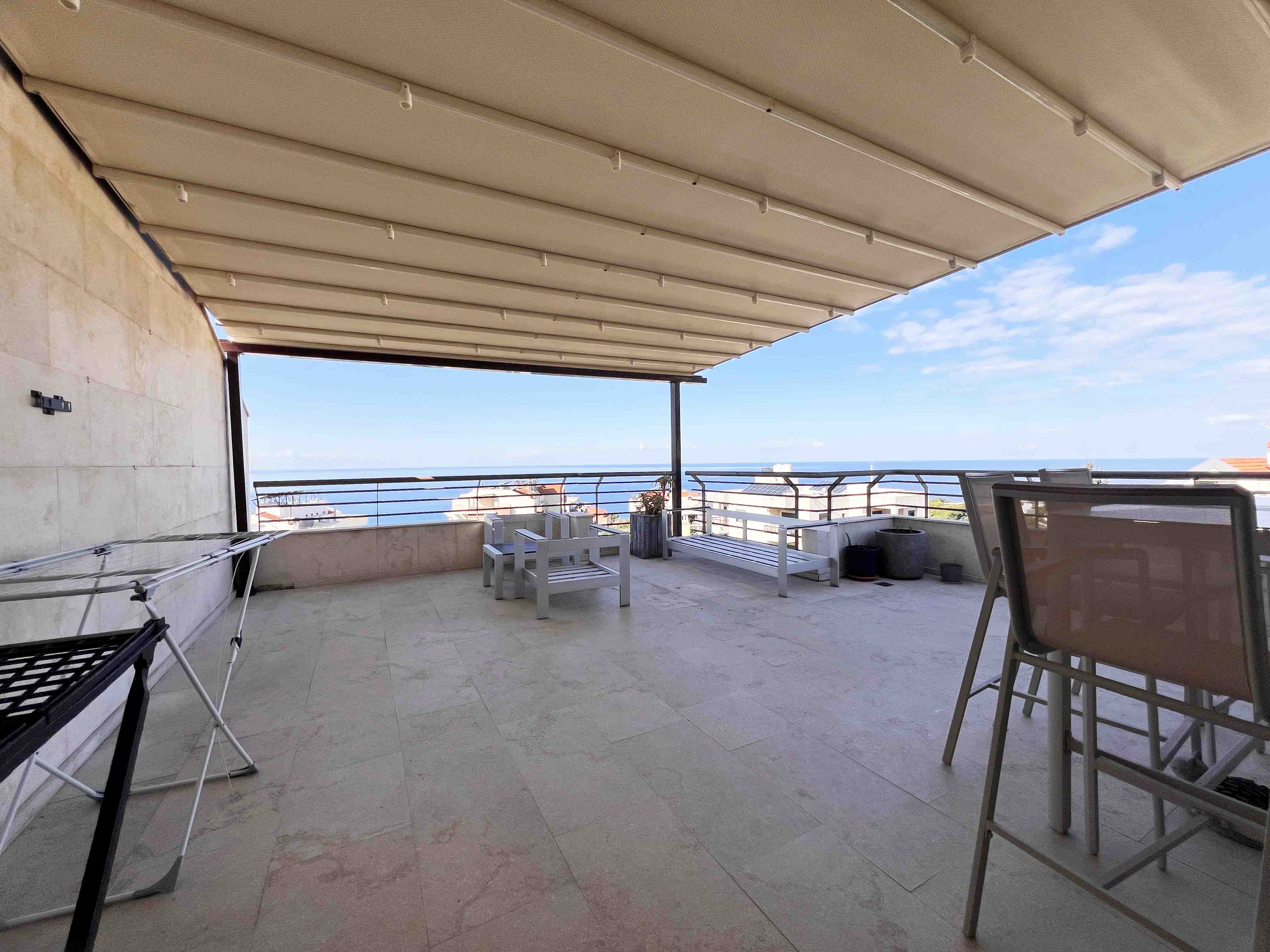 3 bedroom apartment in jbeil for $310000