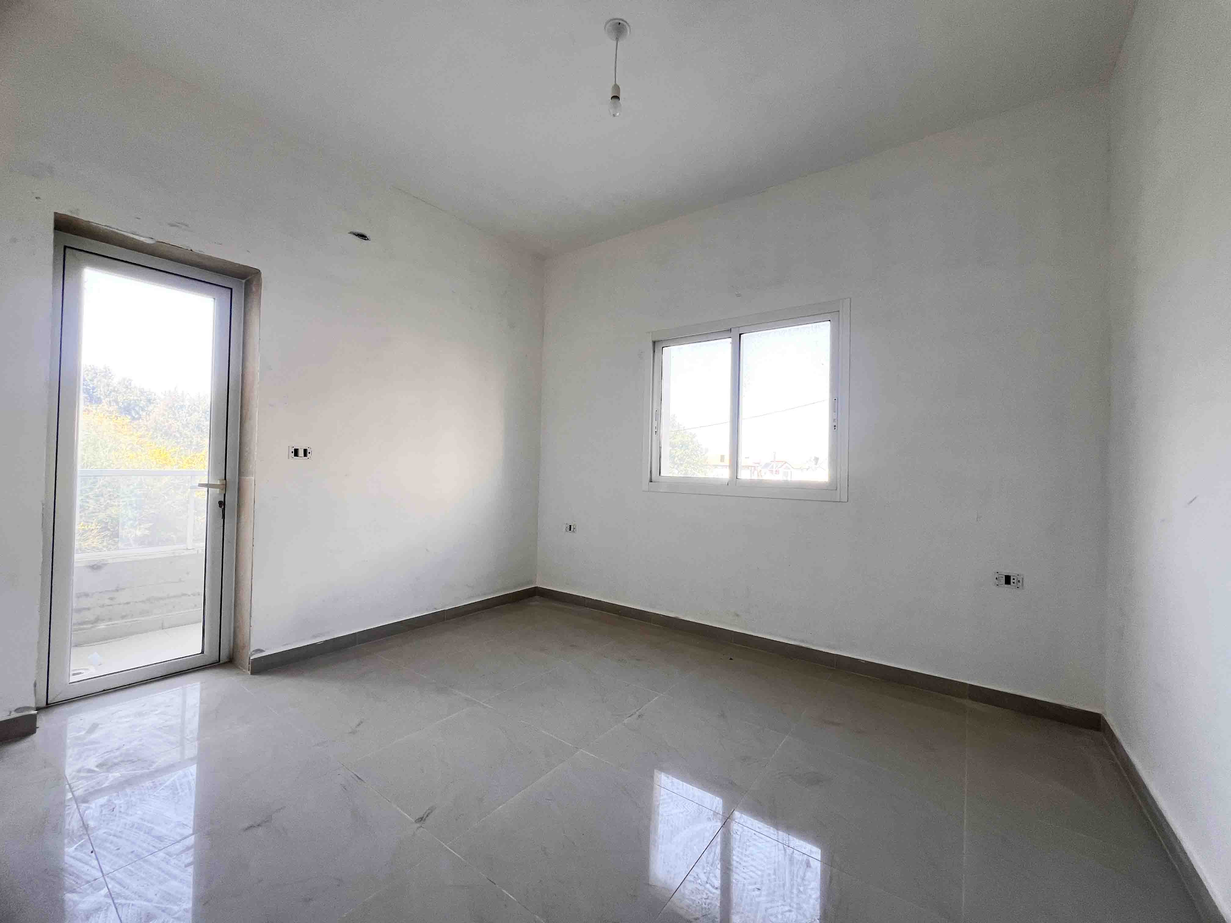 apartment for sale in amchit