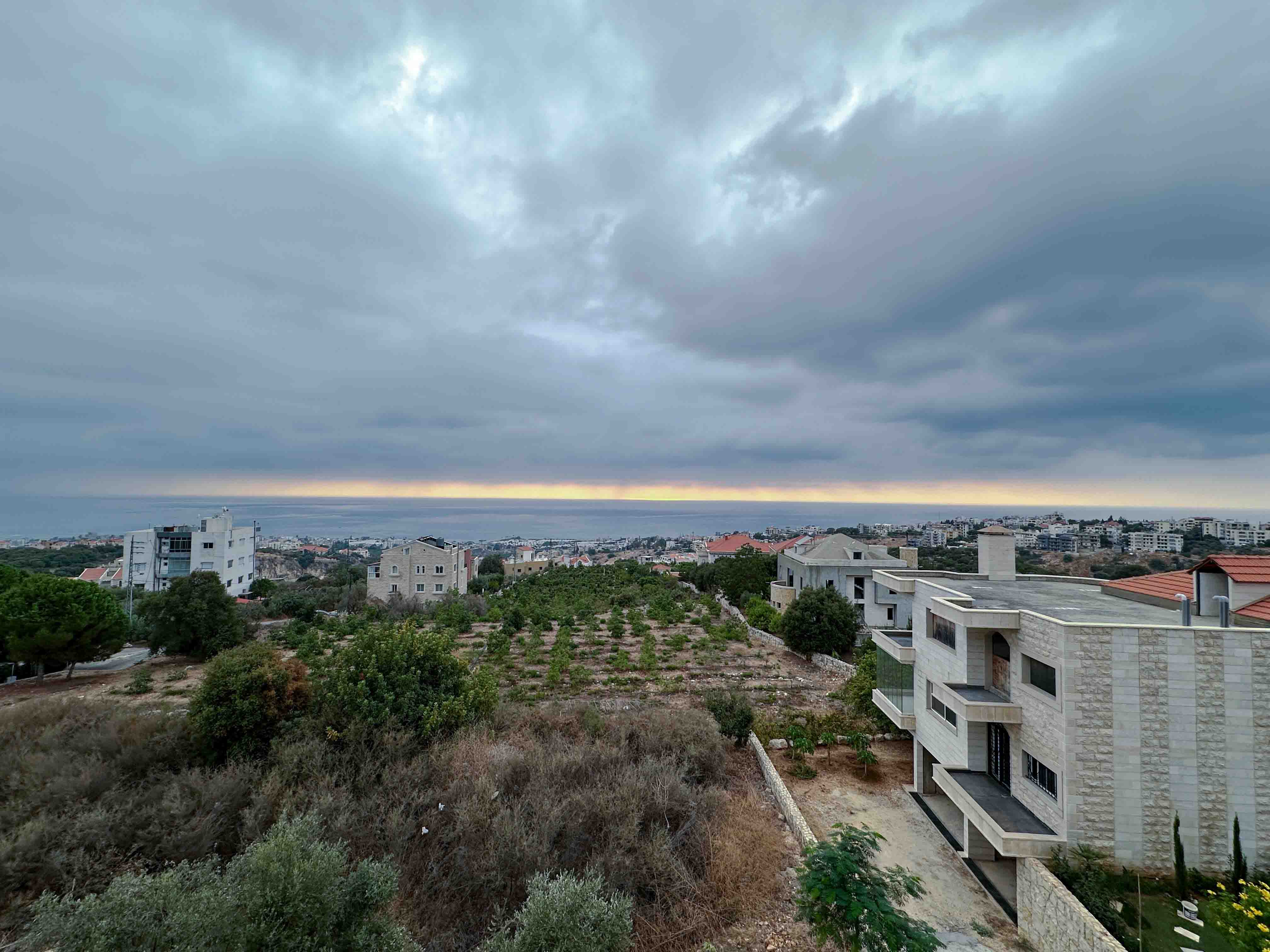 apartment for sale in eddeh