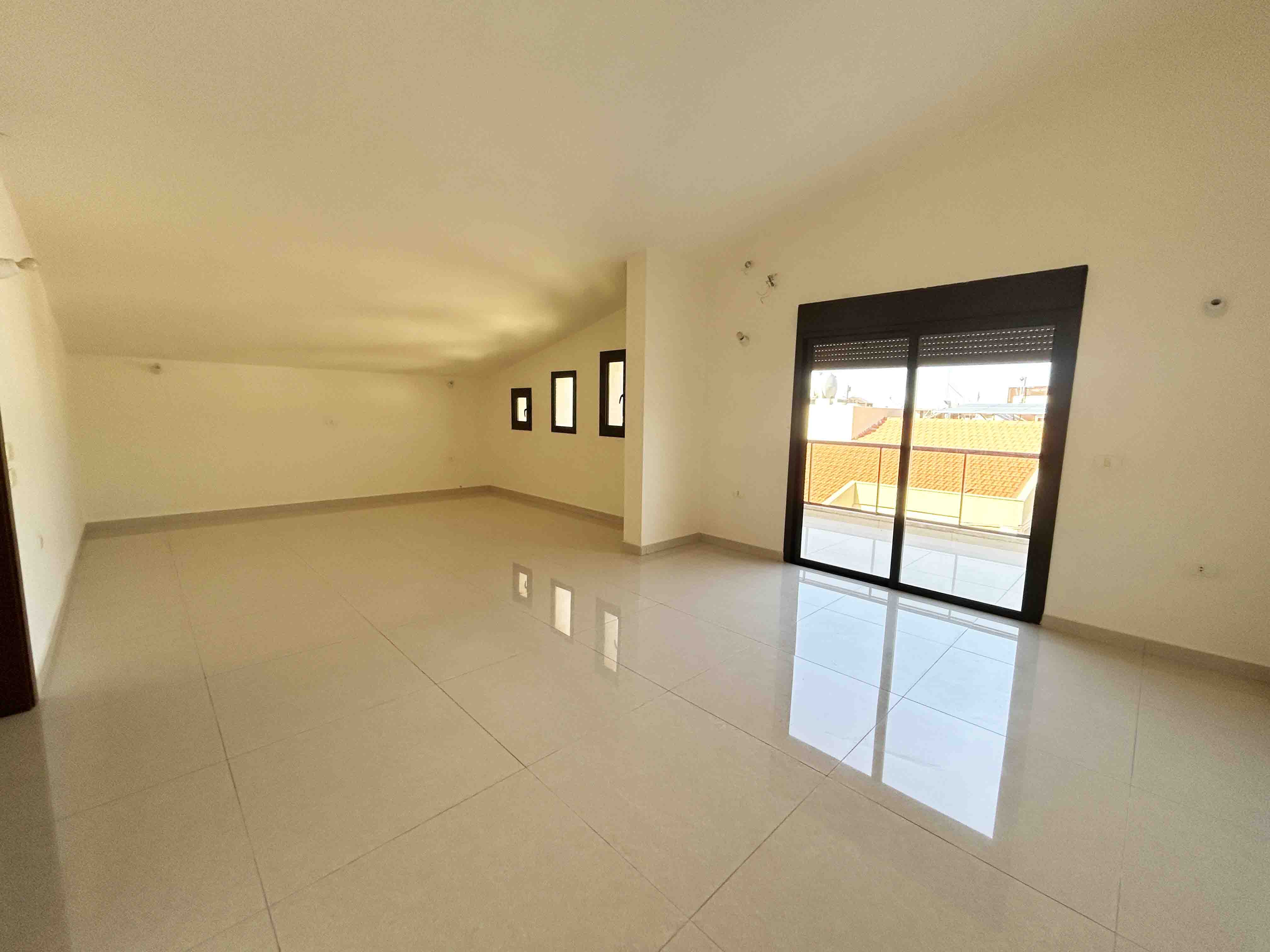 apartment for sale in jbeil