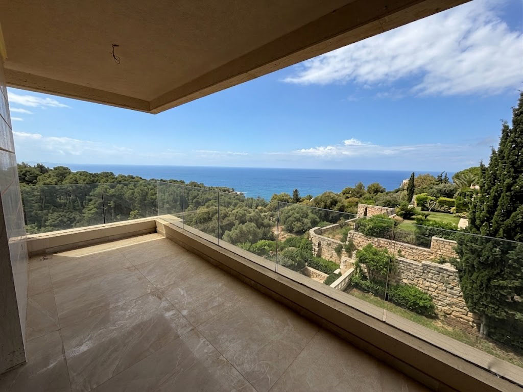3 bedroom apartment in jbeil for $165000