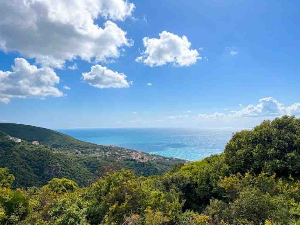 1070 sqm land for sale in batroun, thoum for $321000