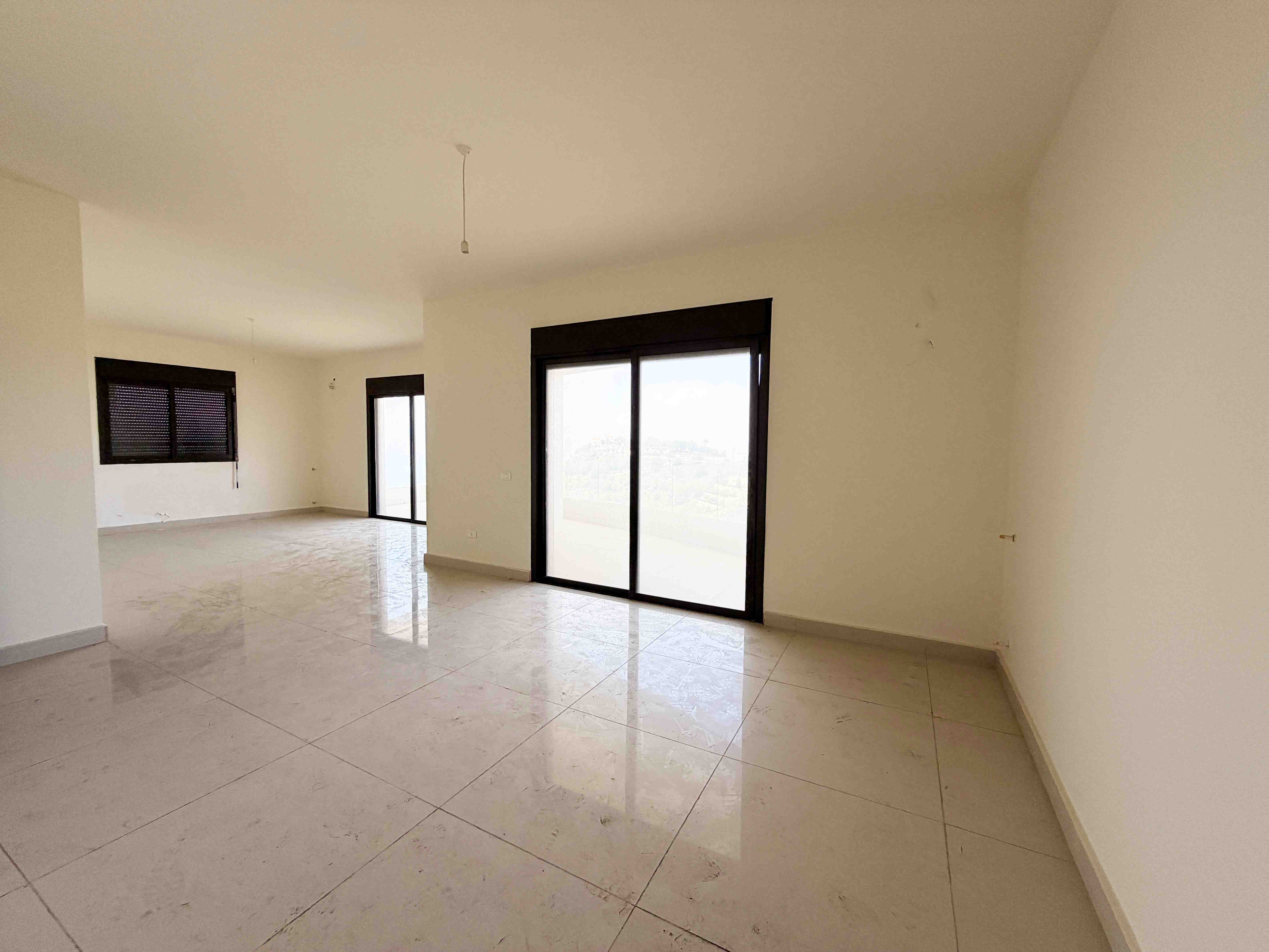 3 bedroom apartment in jbeil for $250000
