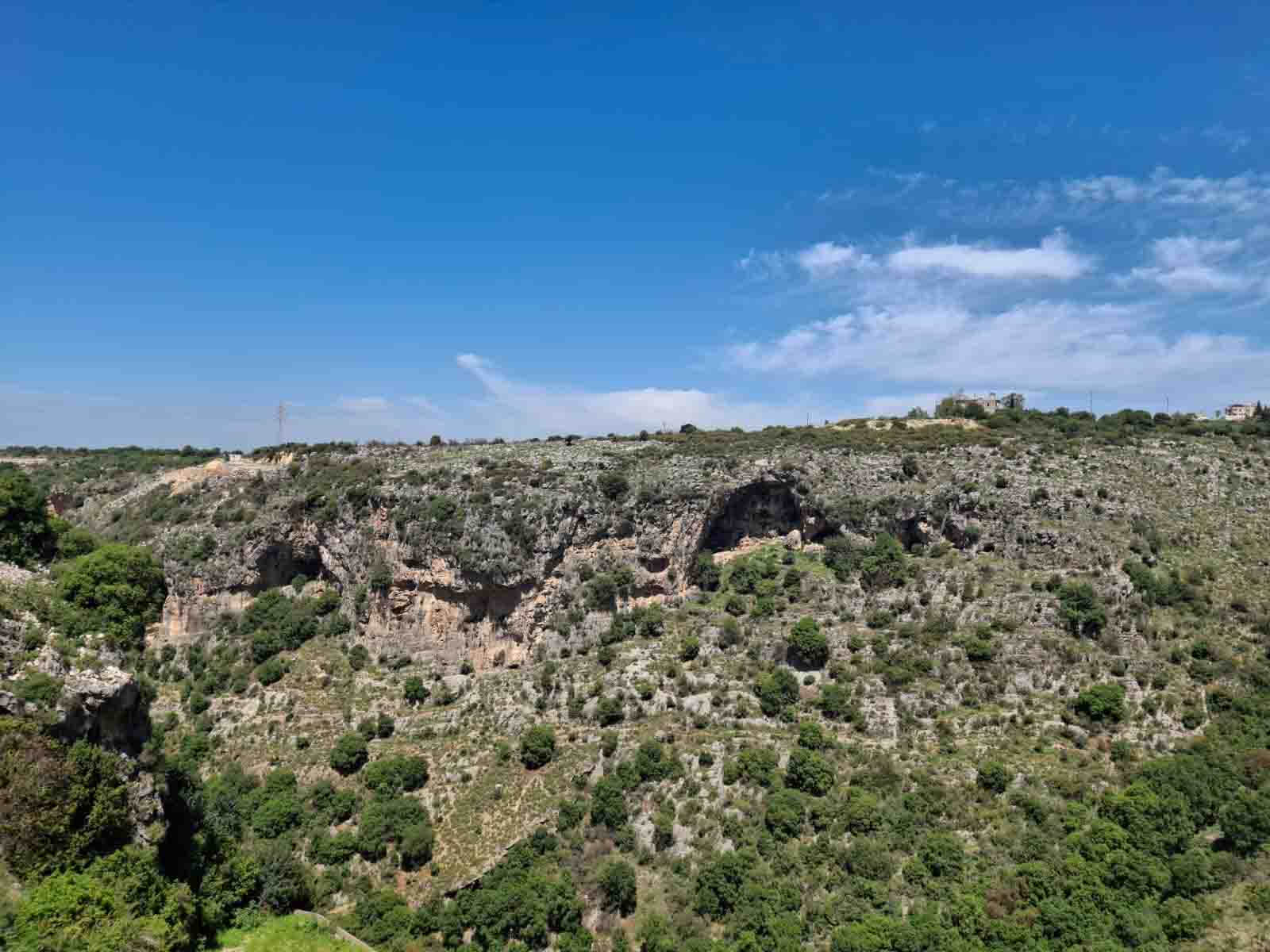 3 bedroom apartment in jbeil for $135000