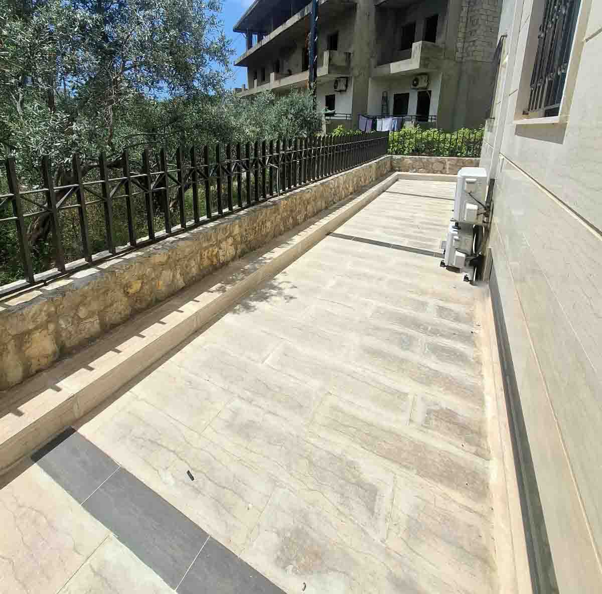 2 bedroom apartment in jbeil for $100000