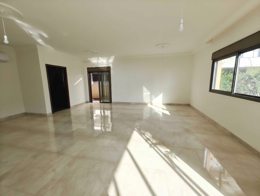 3 bedroom apartment in jbeil for $800