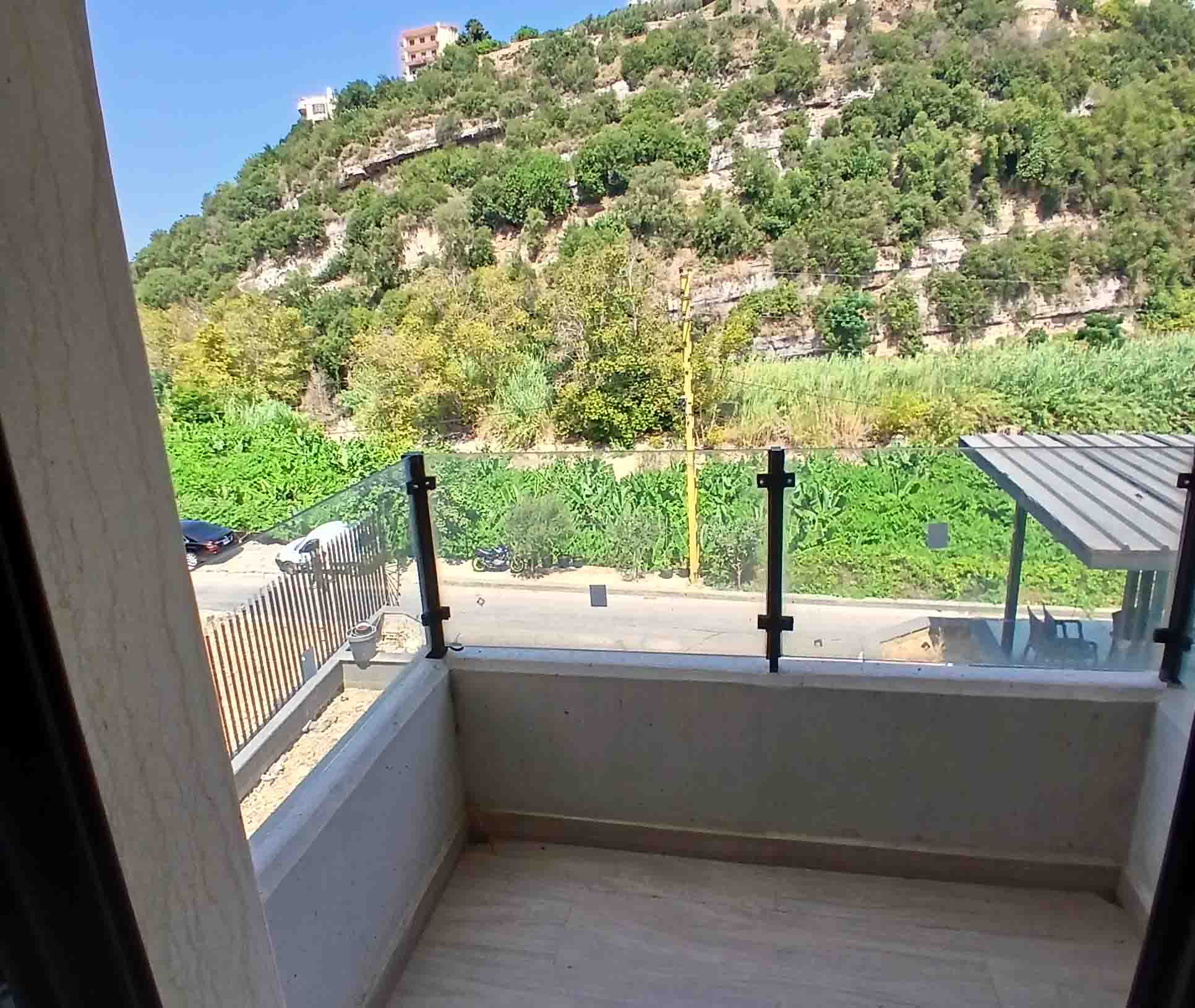 3 bedroom apartment in jbeil for $195000
