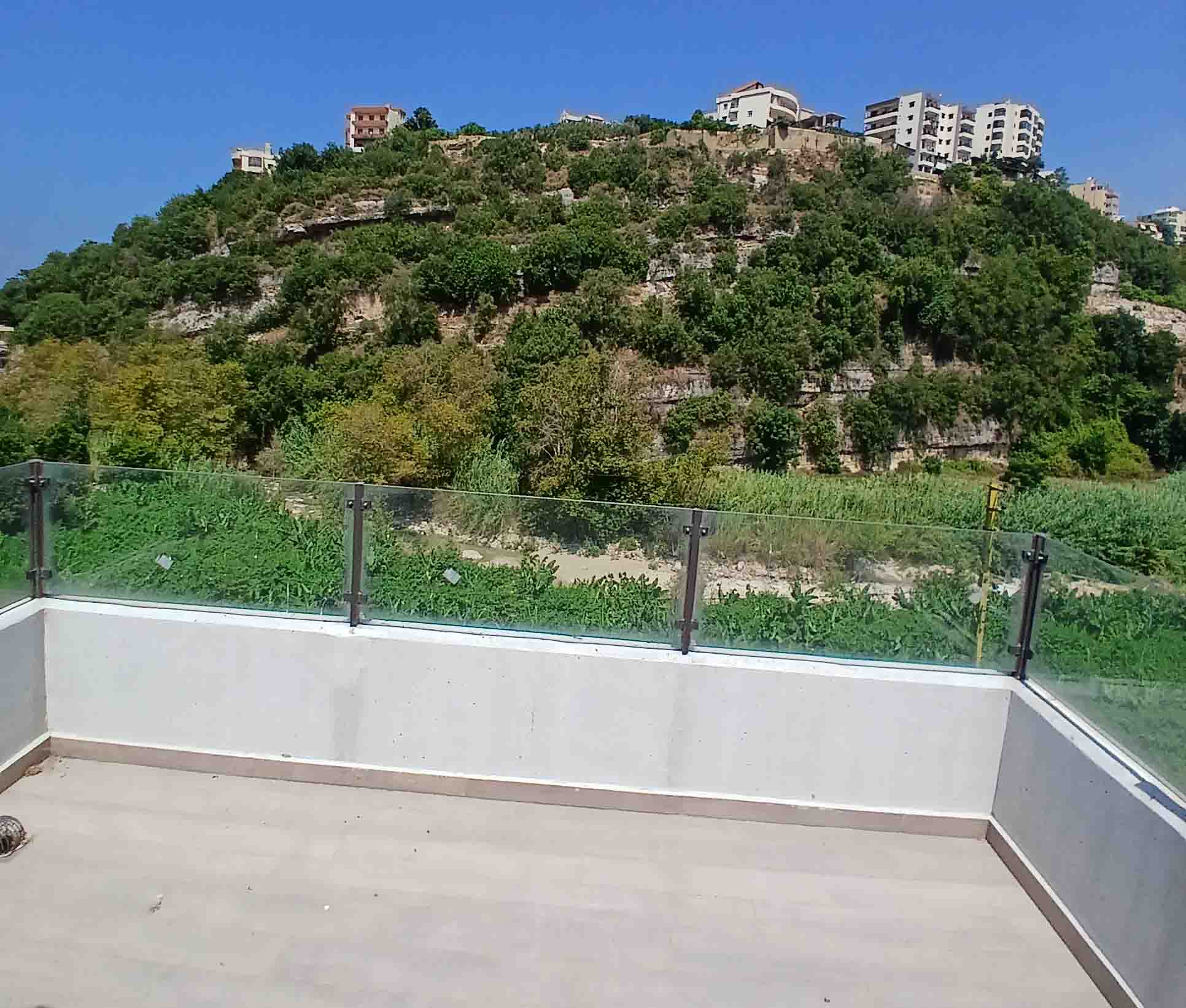 3 bedroom apartment in jbeil for $195000