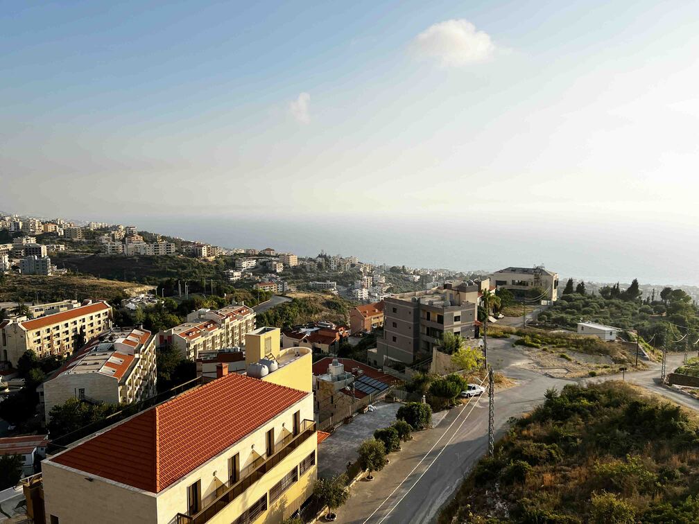 3 bedroom apartment in jbeil for $400000